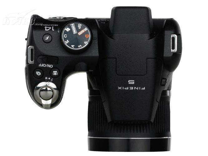 富士s4050数码相机产品图片8